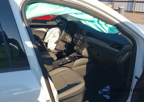 2022 Ford Escape S from USA, damaged, VIN 1FMCU9F61NUA62374